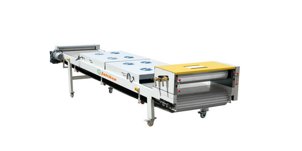 What Is the Principle of Cooling Conveyor?